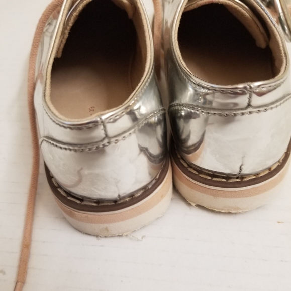 Zara girls silver mirror shoes - Picture 2 of 6